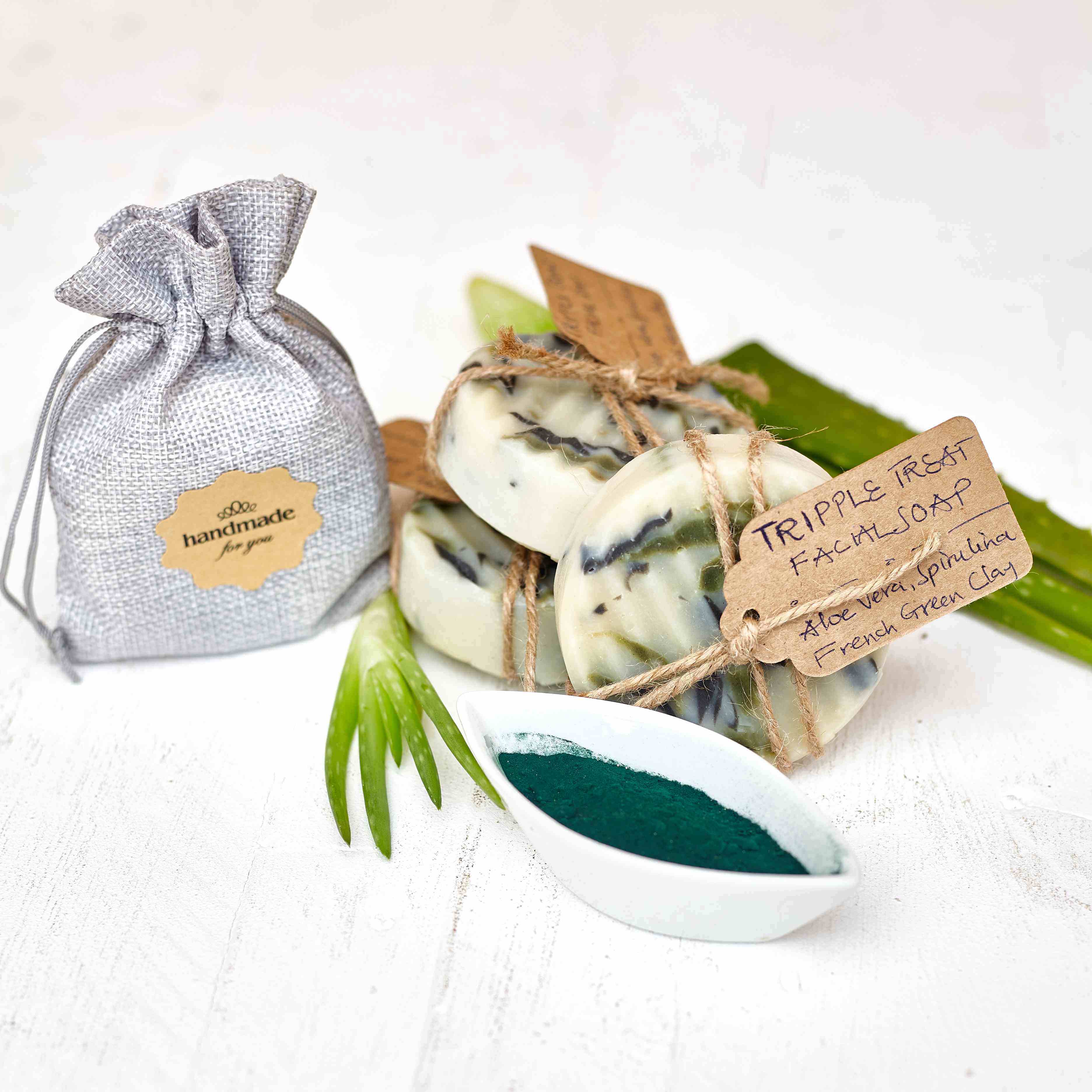 TRIPLE TREAT FACIAL SOAP